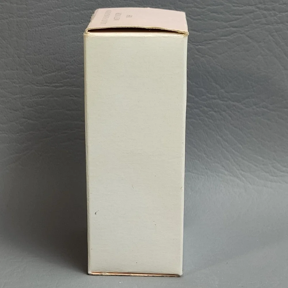 Mary‎ Kay Day Radiance Liquid Foundation Misty Ivory 1069 NEW in Box